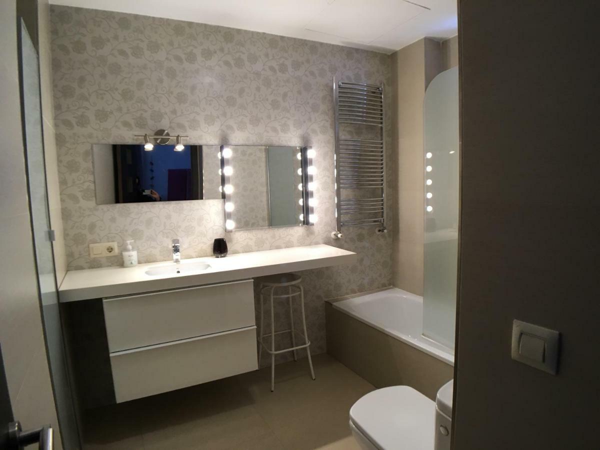 Guest House Europa 12 Seville Ngoại thất bức ảnh