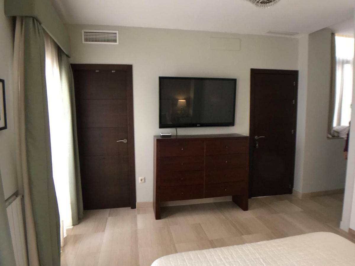 Guest House Europa 12 Seville Ngoại thất bức ảnh